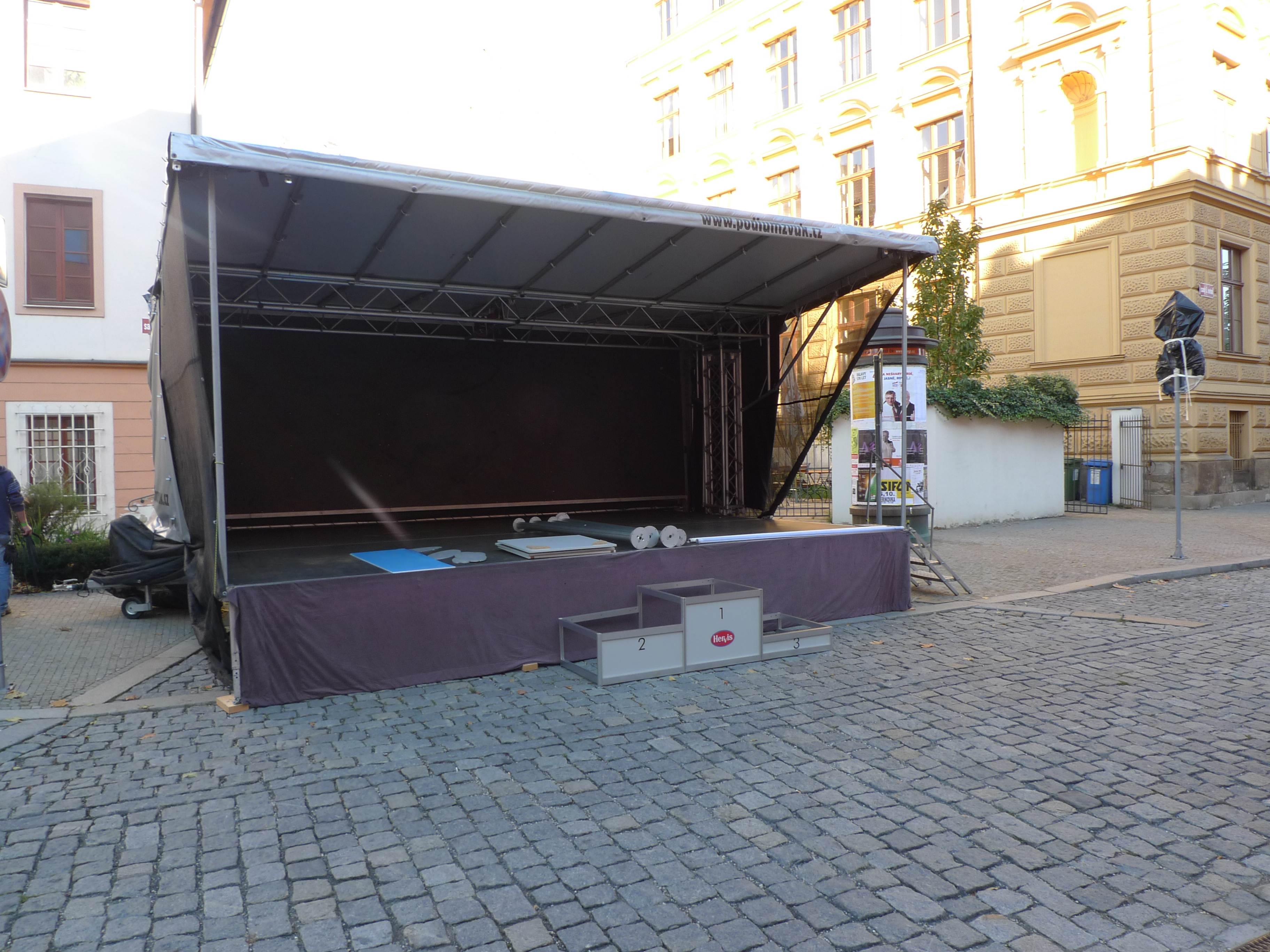 SADY 5. KVĚTNA PLZEŇ (8).JPG