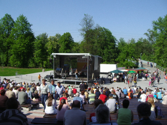 2009_083.jpg