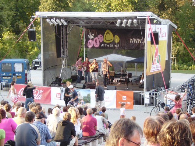 festival NA ULICI 2009 (2).JPG