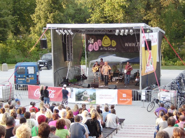 festival NA ULICI 2009 (3).JPG